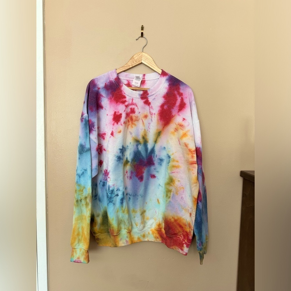 Handmade Tie Dye Sweatshirt SZ XL Crewneck Cotton Colorful